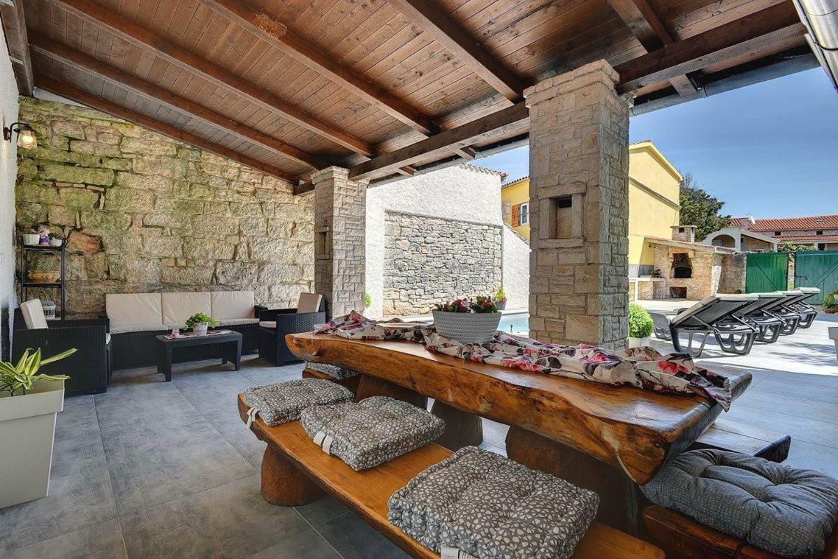 Villa Micol Gajana Exteriör bild
